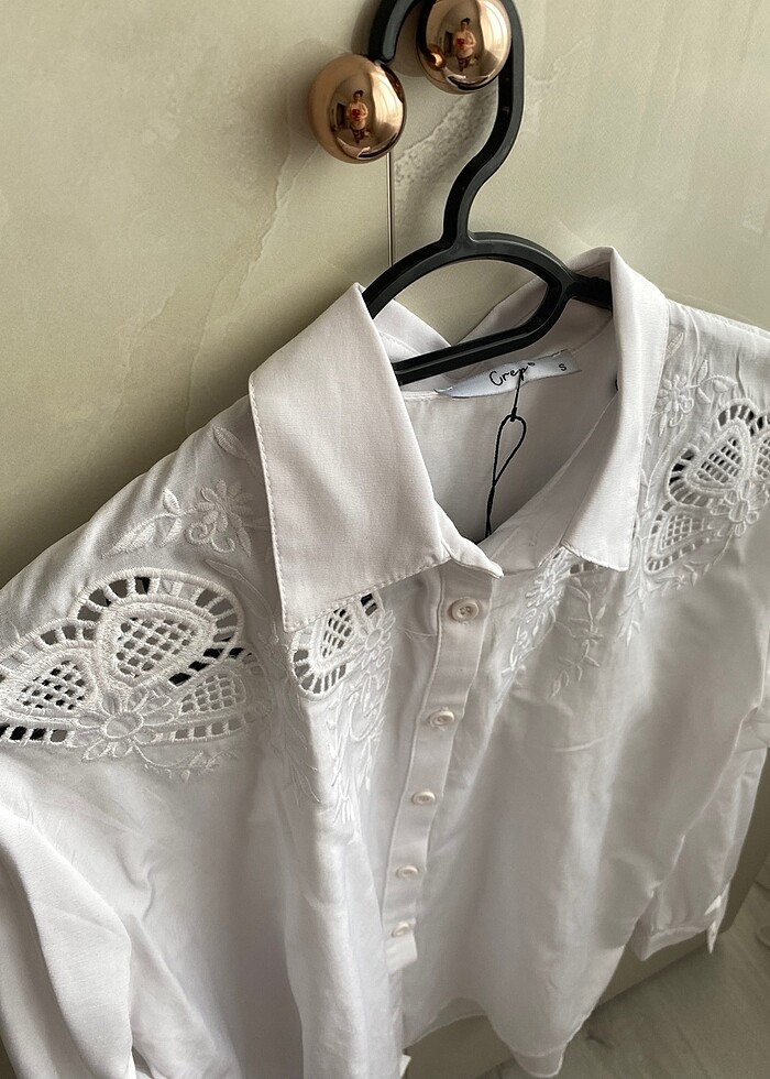 Crep fistolu kadın gömlek - Görsel 2