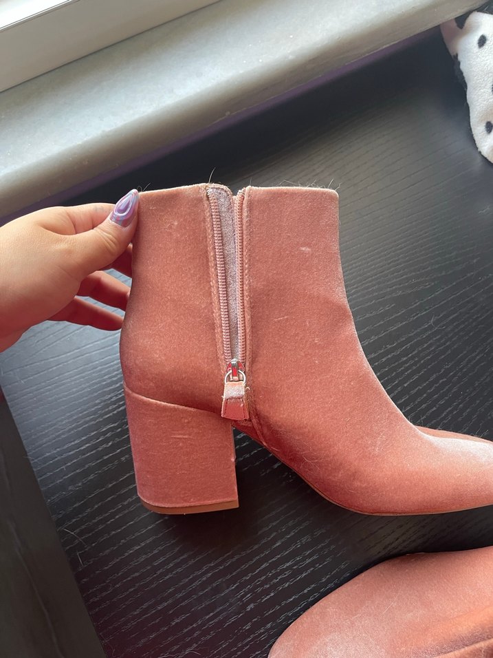 Pembe Topuklu Kadın Bot - Görsel 5