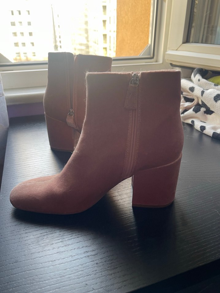 Pembe Topuklu Kadın Bot - Görsel 4