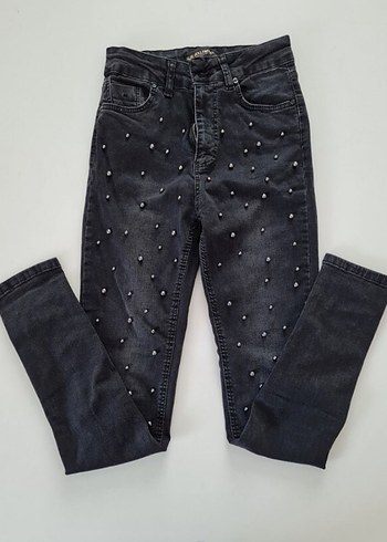 Kadın Siyah Payetli Nakışlı Denim Pantolon - Görsel 2