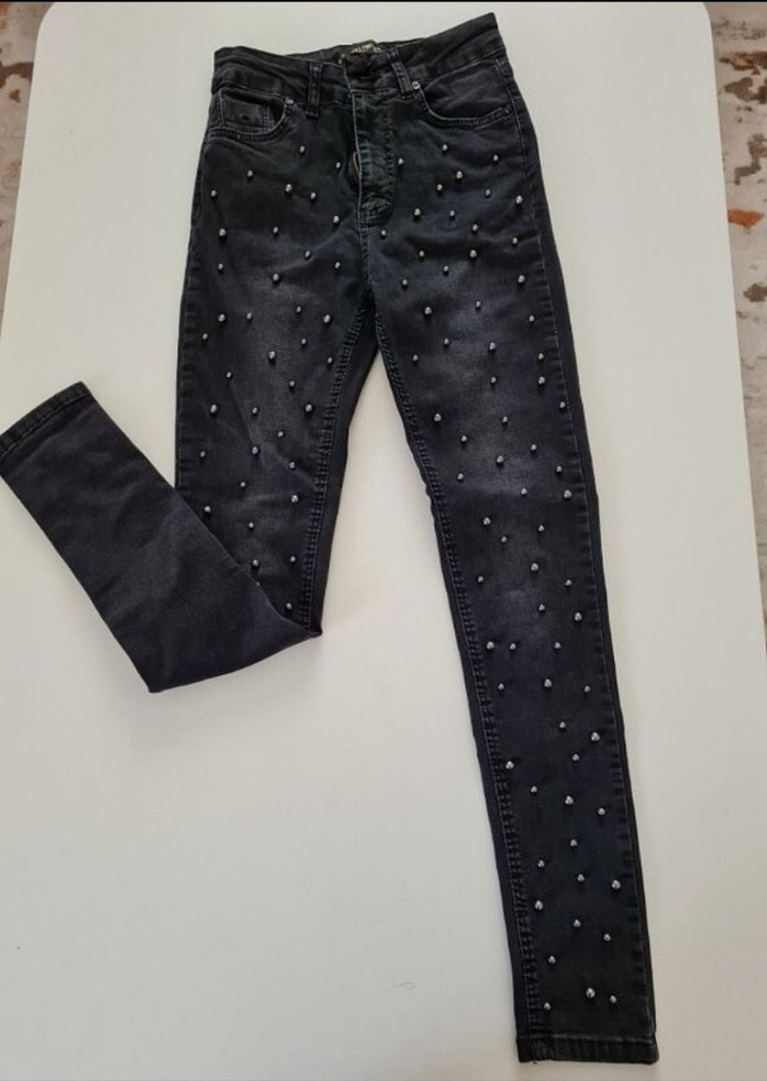 Kadın Siyah Payetli Nakışlı Denim Pantolon - Görsel 3