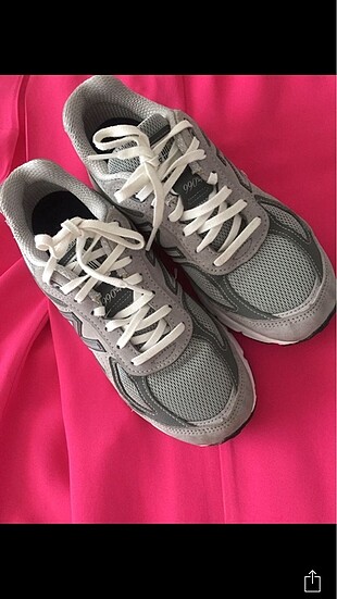 990v4 gri