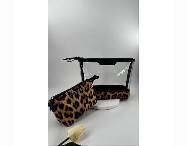 Leopar Vs Model