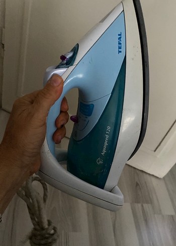 Tefal Mavi-Beyaz Buharlı Ütü