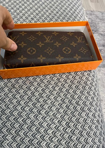 Kahverengi Deri Baskılı Fermuarlı Kadın Cüzdanı - Görsel 2