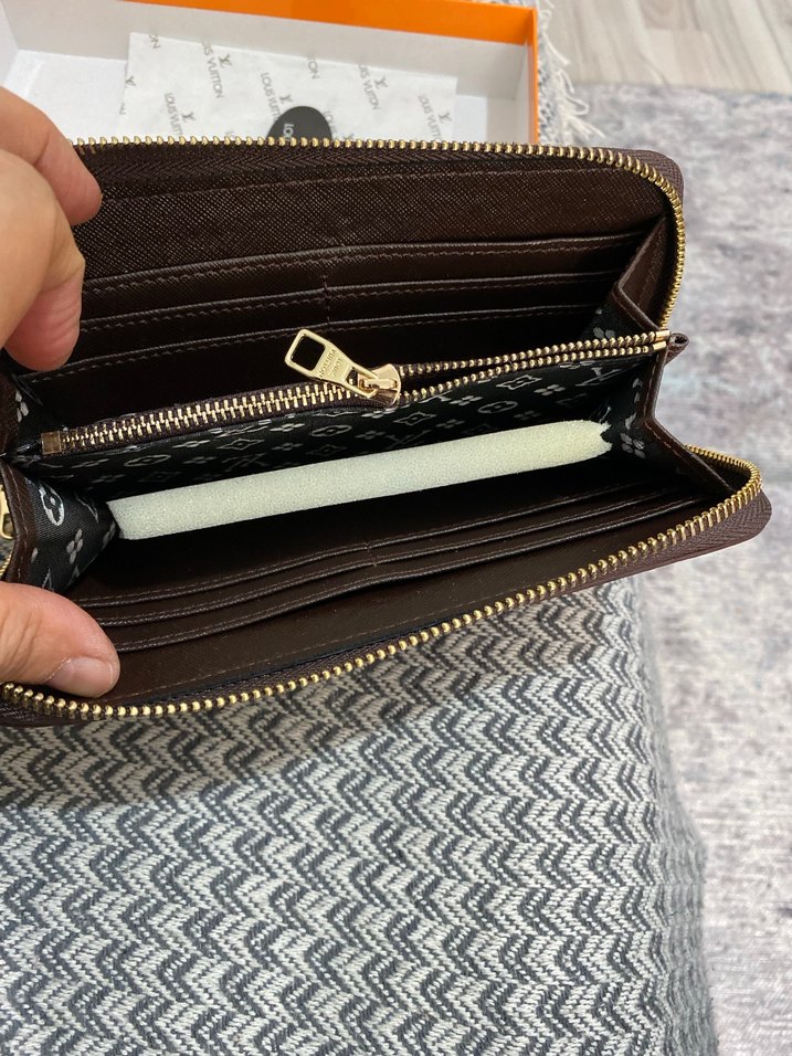 Kahverengi Deri Baskılı Fermuarlı Kadın Cüzdanı - Görsel 4