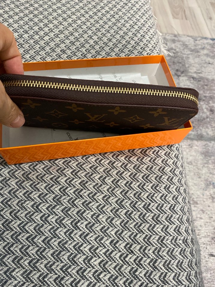 Kahverengi Deri Baskılı Fermuarlı Kadın Cüzdanı - Görsel 3