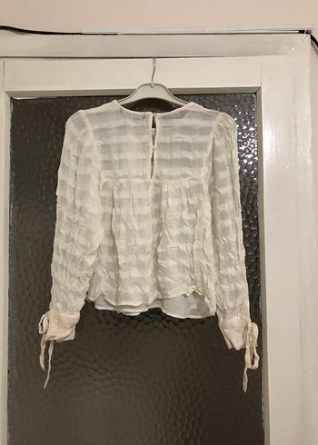 Bershka  Beyaz Keten Pilili Mini Bluz - Görsel 4