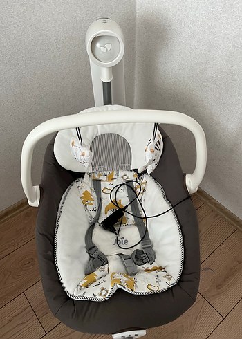 Joie Gri Bebek Beşiği ve Sallanan Koltuk - Görsel 3