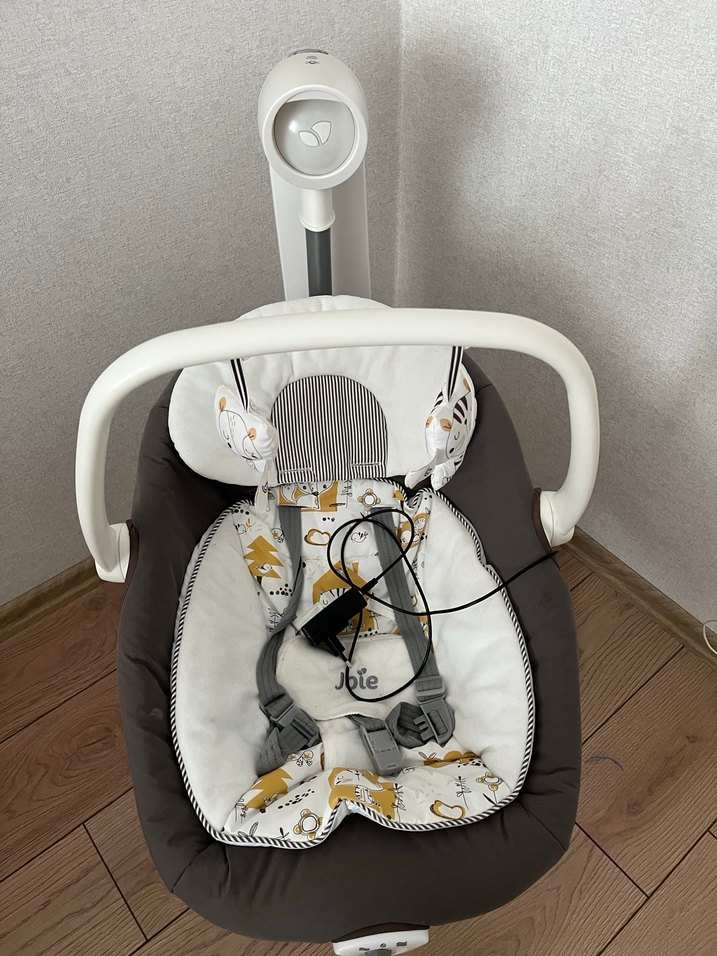 Joie Gri Bebek Beşiği ve Sallanan Koltuk - Görsel 3