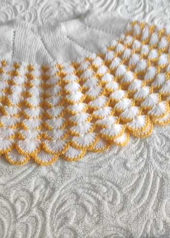 Beyaz Sarı İşlemeli Örgü Kız Panço - Görsel 2