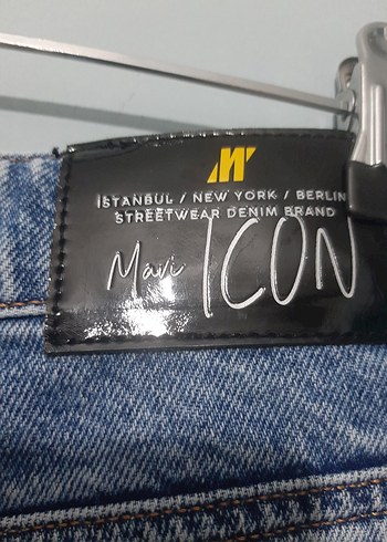 Yırtık Detaylı Mavi Kadın Denim Pantolon - Görsel 4