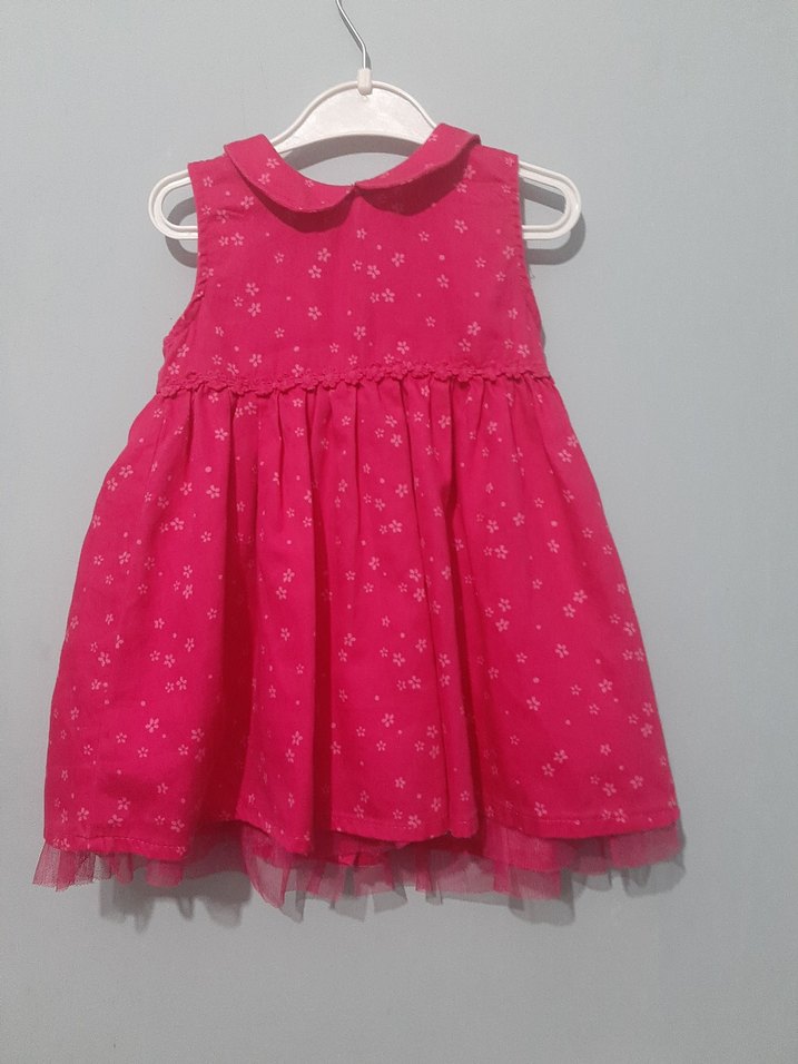 Pembe Düğmeli Kolsuz Kız Elbisesi - Görsel 2