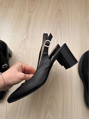 40 Beden Nine West