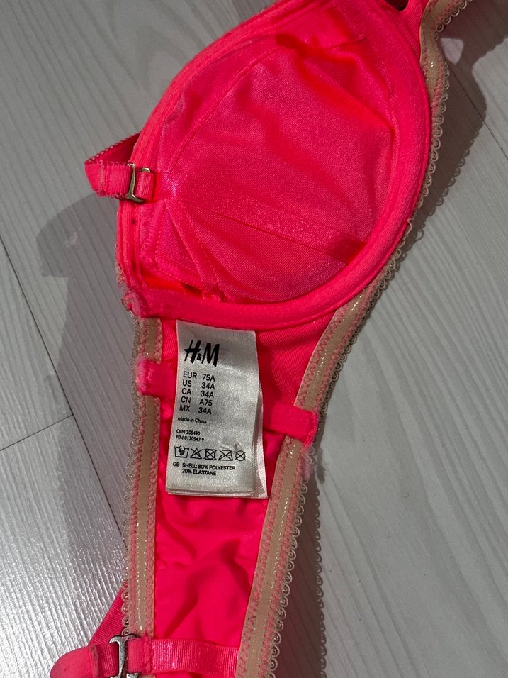 Yeni H&M Pembe Dantel Detaylı sütyen - Görsel 3