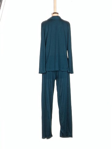 m Beden Diğer Pijama / Gecelik %70 İndirimli.