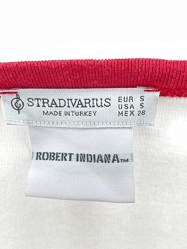 Stradivarius T-shirt %70 İndirimli. - Görsel 4