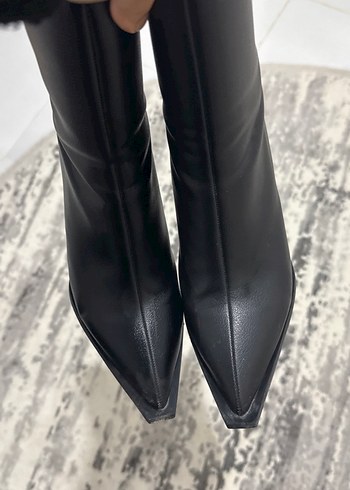 Siyah Deri Stiletto Topuklu Kadın Bot - Görsel 4