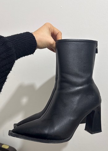 Siyah Deri Stiletto Topuklu Kadın Bot - Görsel 3