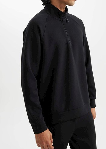 Erkek Siyah Yarım Fermuarlı Yüksek Yaka Sweatshirt - Görsel 3