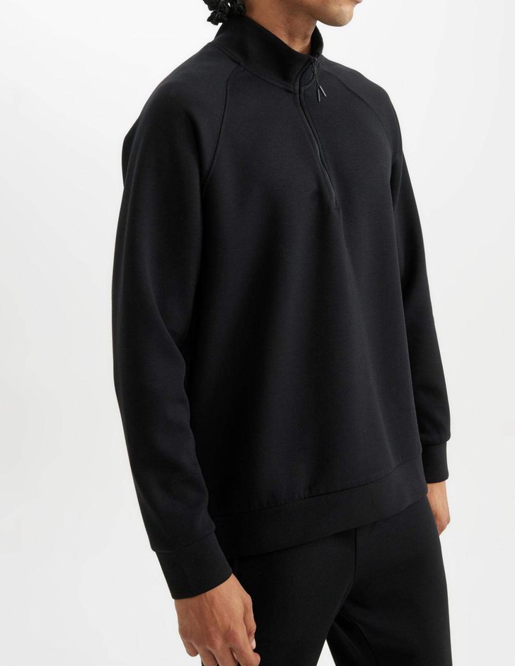 Erkek Siyah Yarım Fermuarlı Yüksek Yaka Sweatshirt - Görsel 3