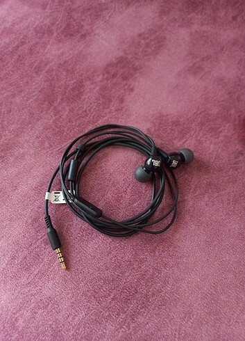 Jbl kulaklık 