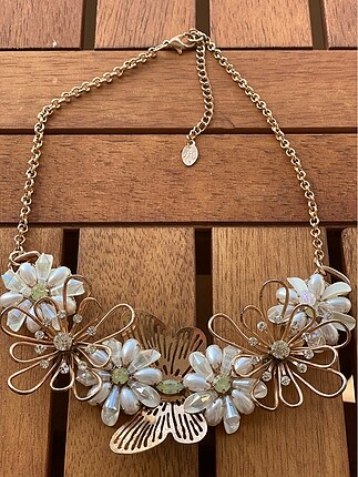 Accessorize beyaz rose gold kolye