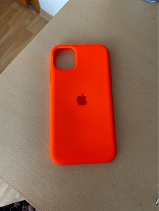Fosforlu turuncu iPhone 11 kılıf