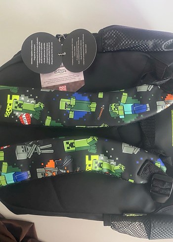 SMIGGLE 
Minecraft Temalı Çok Bölmeli Çocuk Sırt Çantası - Görsel 5