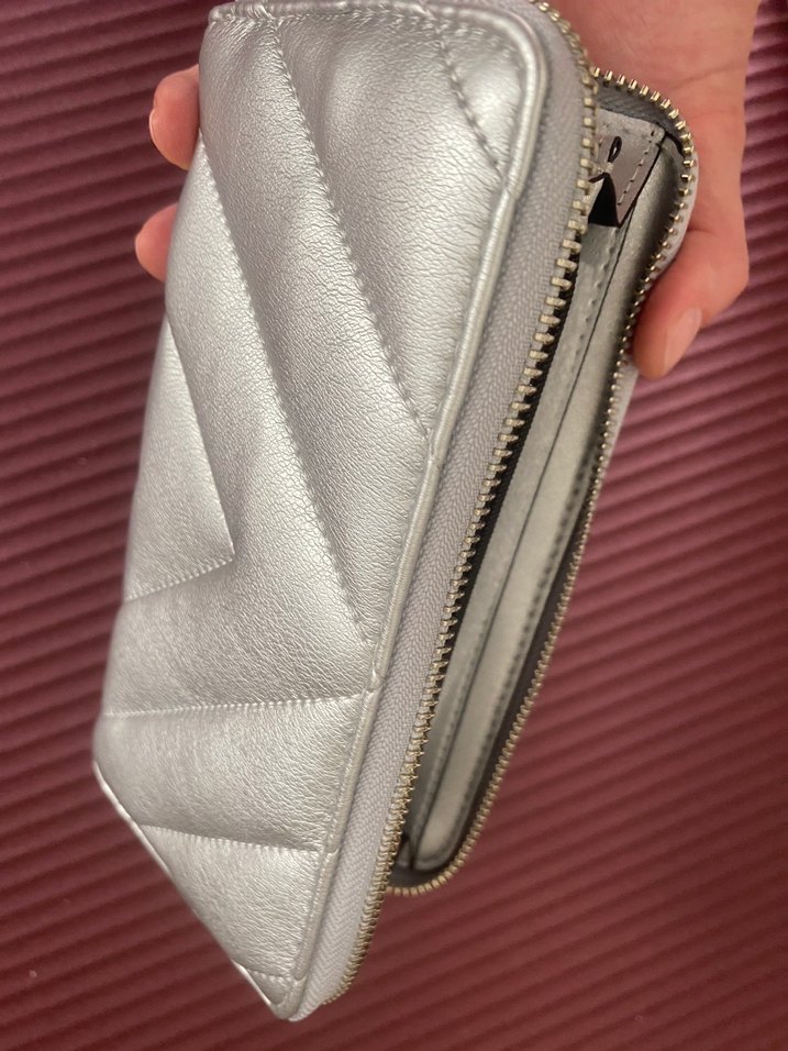 Victorias Secret 
Gümüş rengi Fermuarlı Kadın  - Görsel 4