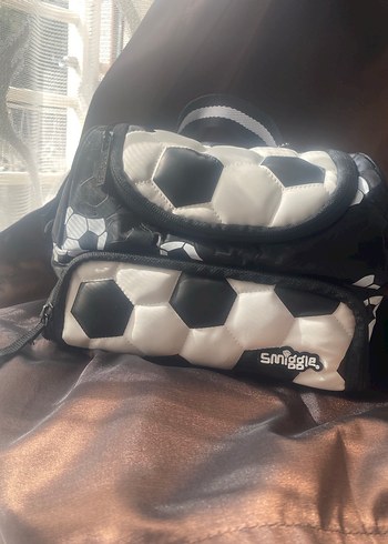 Futbol Desenli Siyah Çocuk Okul beslenme Çantası - Görsel 3