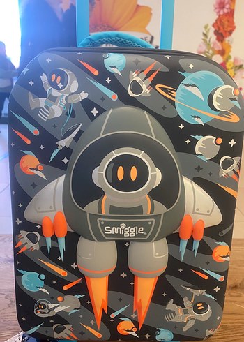 Smiggle Uzay Temalı Çocuk valiz Çantası - Görsel 3