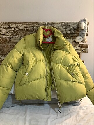 Bershka mont