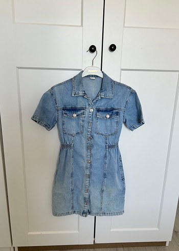 Düğmeli Kısa Kollu Mavi Denim Mini Ceket