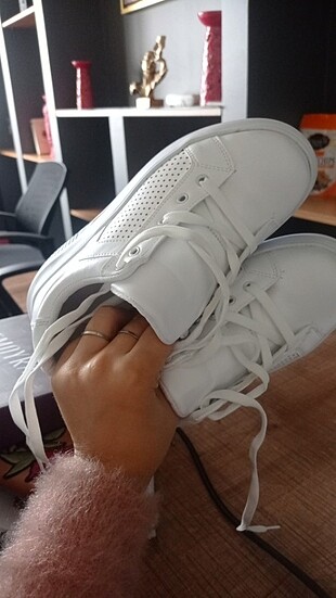 37 Beden beyaz Renk Spor ayakkabı mat 