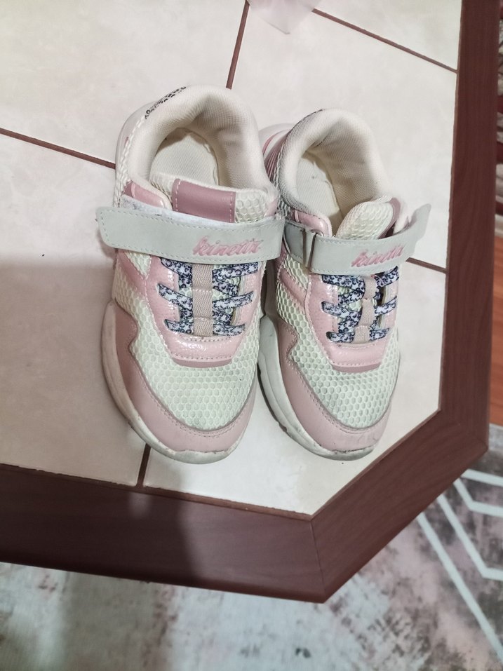 Kız Çocuk Pembe Yılan Desenli Spor Ayakkabı - Görsel 2