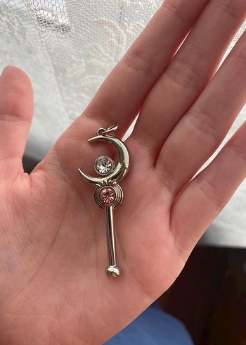 Beden Sailor Moon kolye ucu