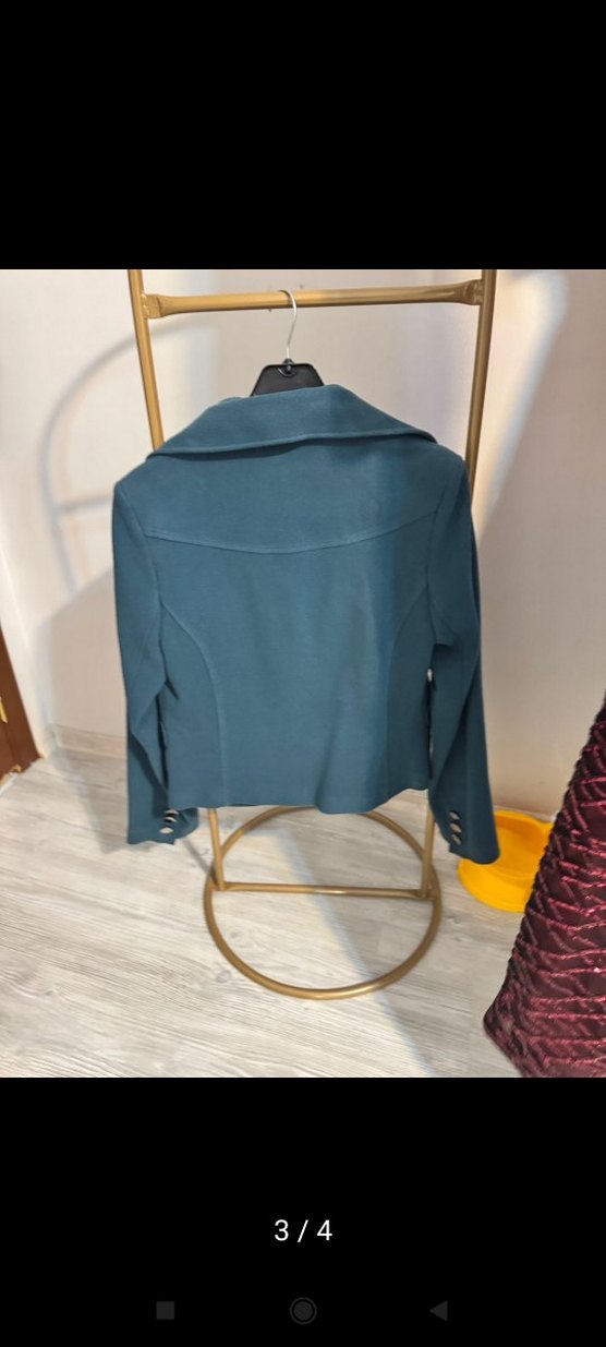 Mavi Kısa Kesim Düğmeli Kadın Blazer - Görsel 2