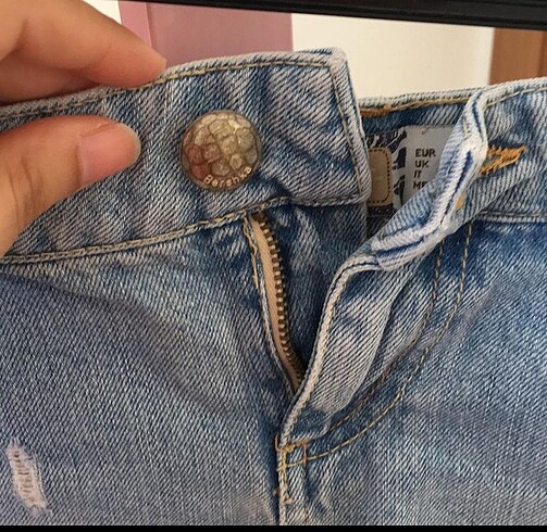 38 Beden çeşitli Renk Şortt