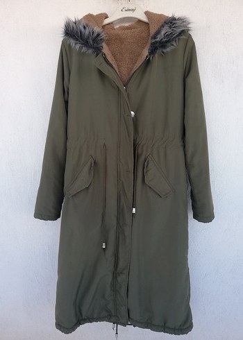 Düğmeli, Kapüşonlu Uzun Kadın Mont - Görsel 4