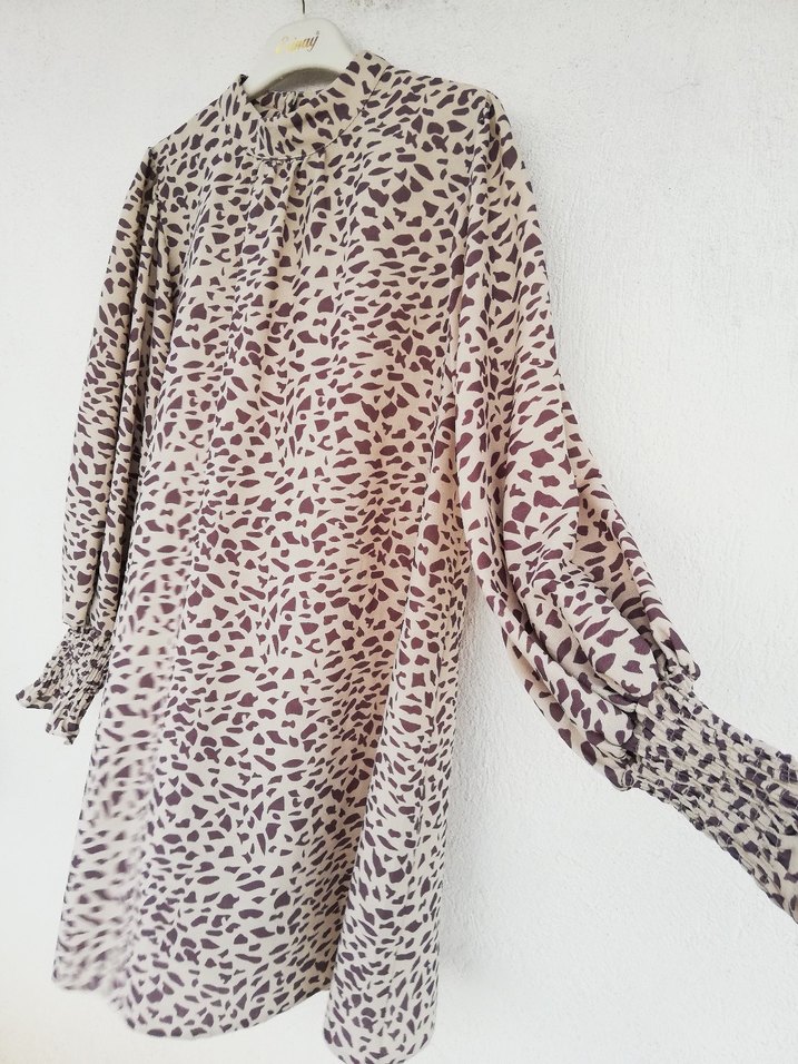 Leopar Desenli Bej Uzun Kollu Tunik - Görsel 3