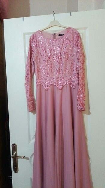 Pembe abiye 