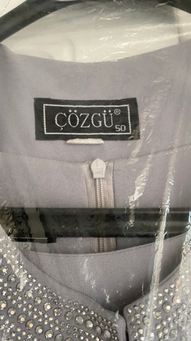 Boncuk Detaylı Uzun Gri Kadın Elbise - Görsel 5