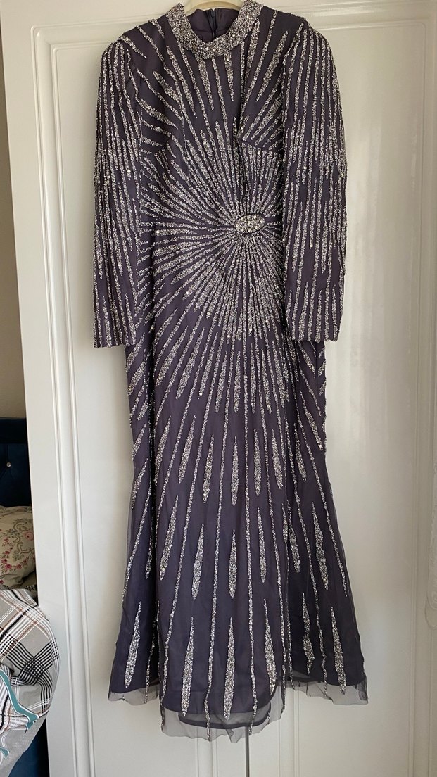 Mor Parlak Desenli Uzun Abiye Elbise - Görsel 3