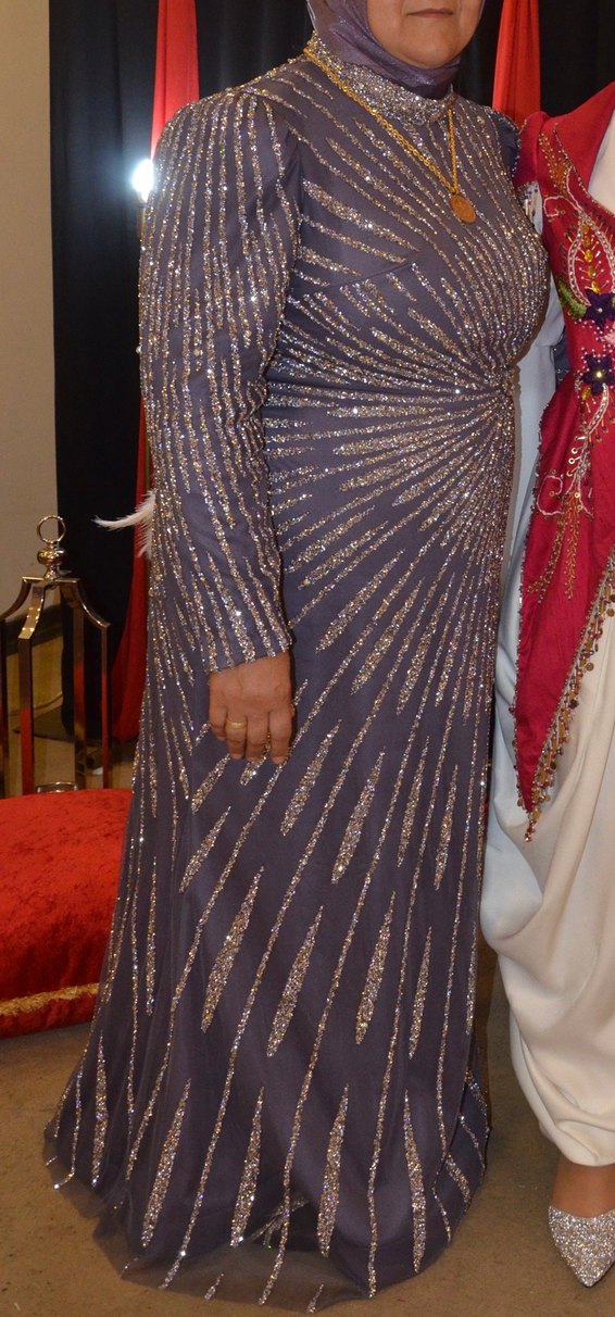 Mor Parlak Desenli Uzun Abiye Elbise - Görsel 2