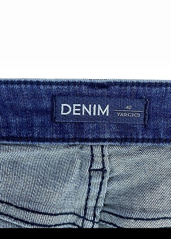 yargıcı Kot Şort - Görsel 4