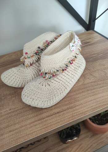 Renkli Nakışlı Örgü çocuk Terlik - Görsel 2