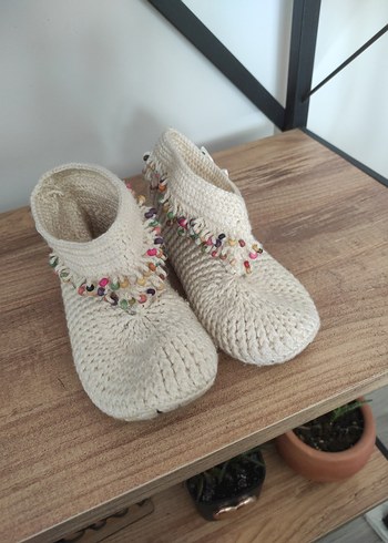 Renkli Nakışlı Örgü çocuk Terlik - Görsel 3