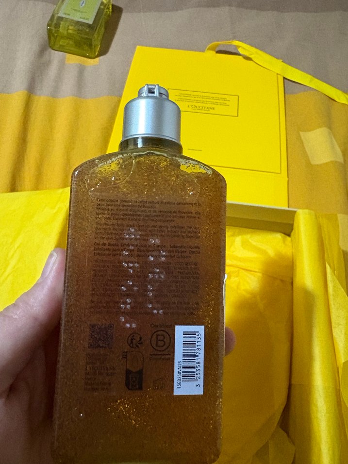 L'OCCITANE Verveine Agrumes Duş Peeling Jeli 250ml - Görsel 2