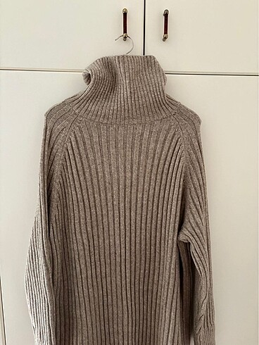 H&M H&M balıkçı yaka elbise